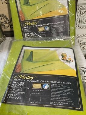Medley Percale Twin sheets yellow & green vintage new